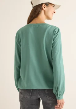 Split Neck Bluse