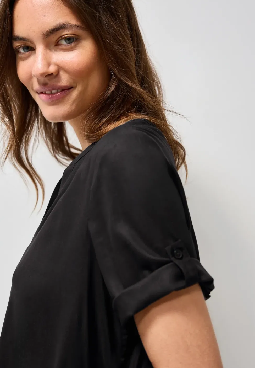Split Neck Viskose-Bluse