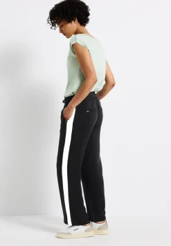 Straight Leg Hose