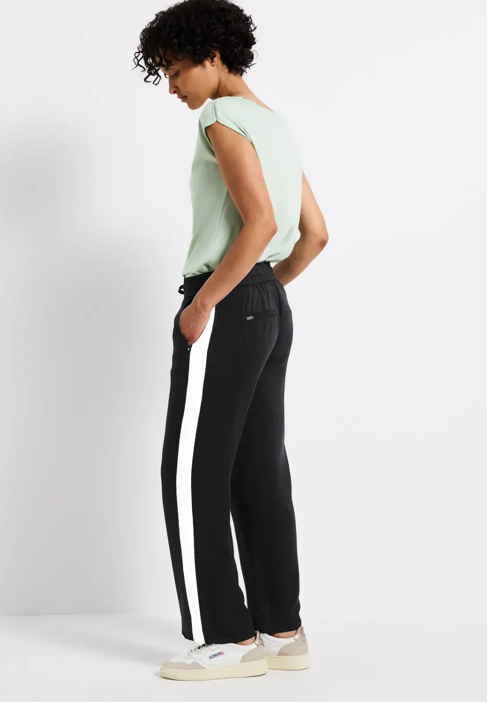 Straight Leg Hose