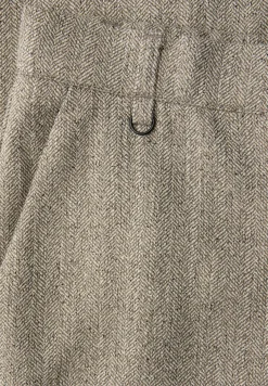 Straight Leg Hose