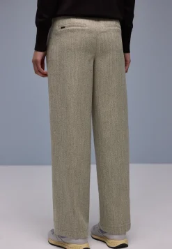 Straight Leg Hose