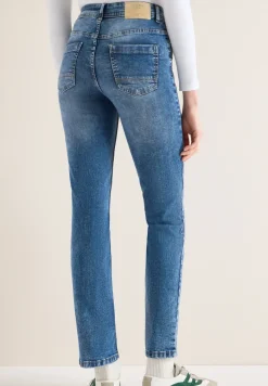 Straight Leg Jeans