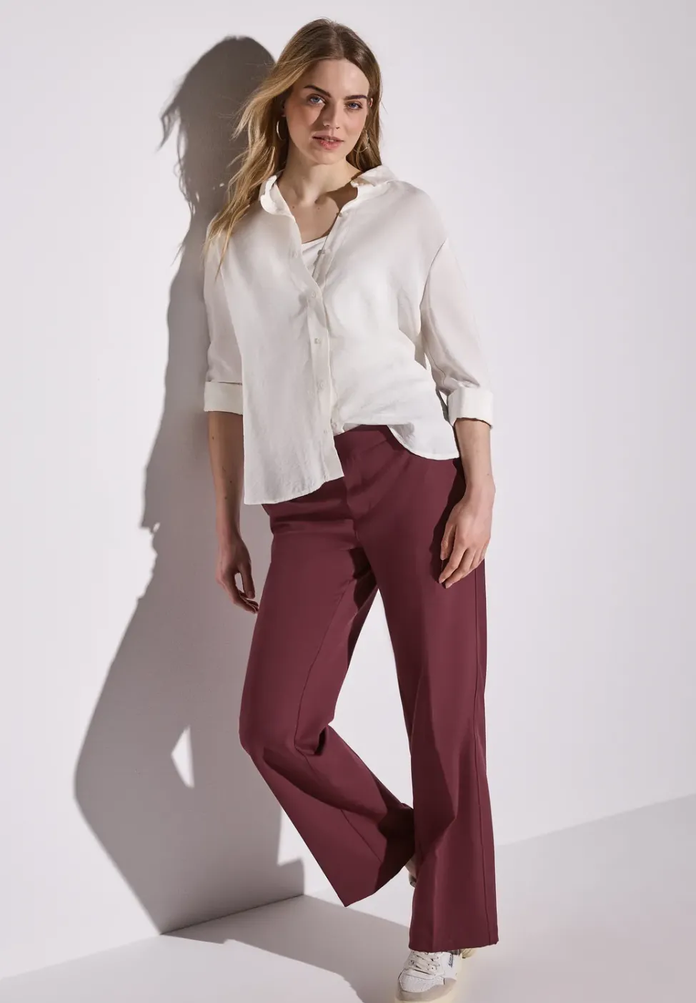 Straight Leg Twill Hose