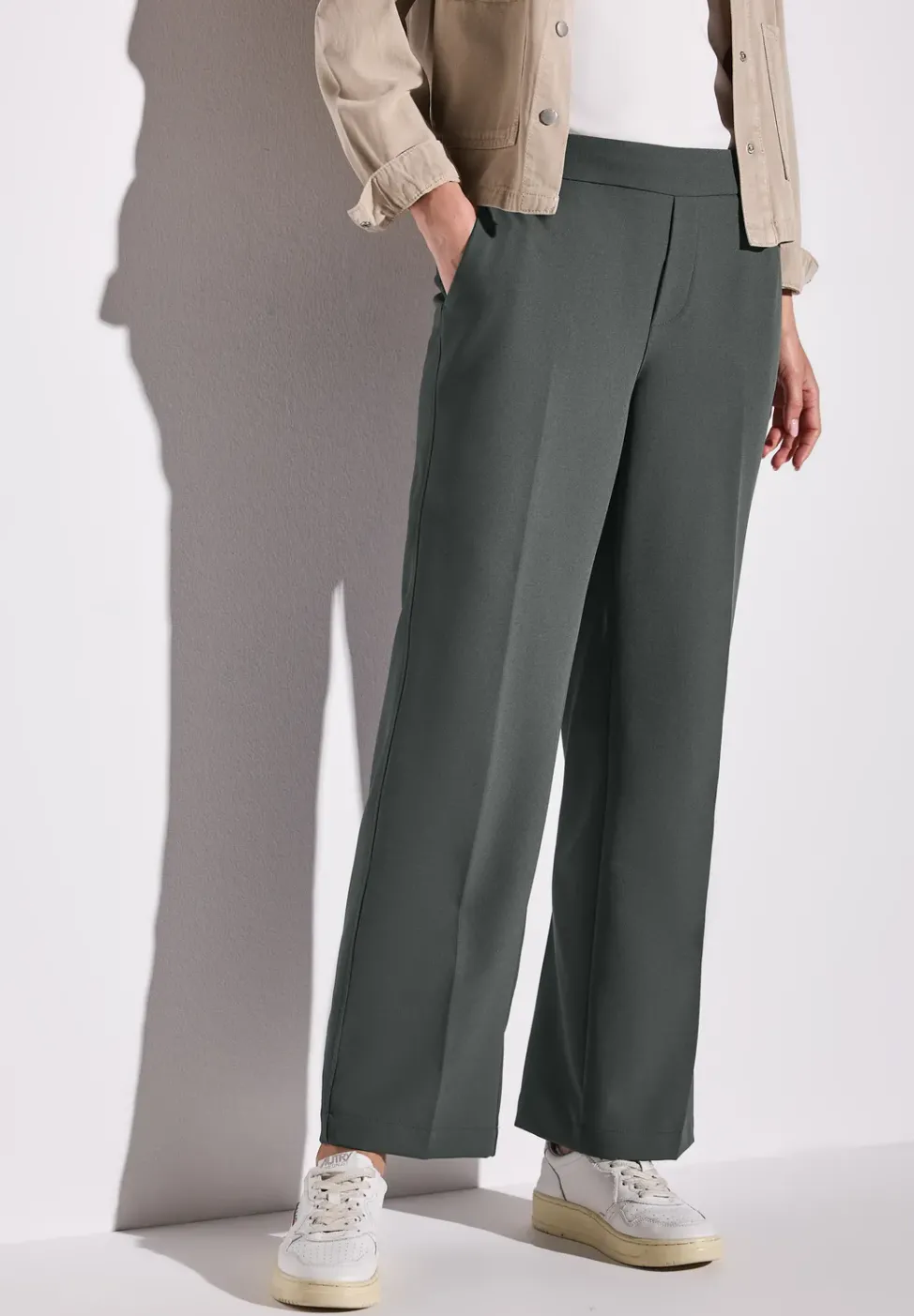 Straight Leg Twill Hose
