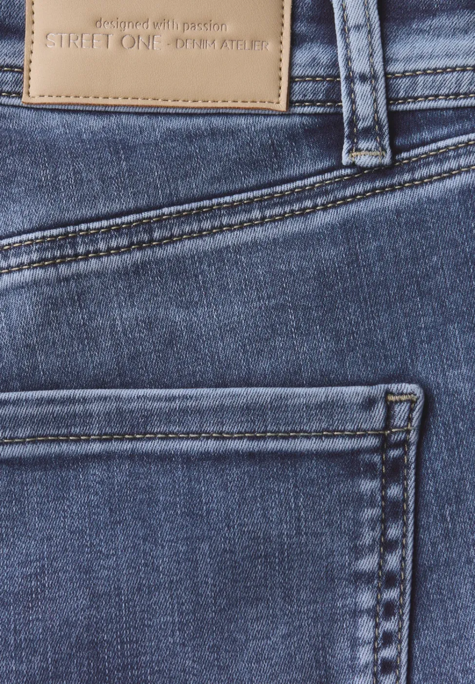Straight Leg Destroyed Jeans