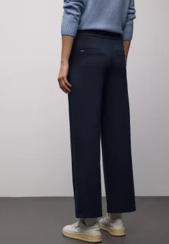 Straight Leg Hose