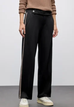 Straight Leg Hose