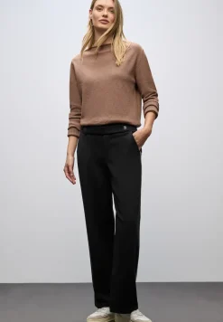 Straight Leg Hose