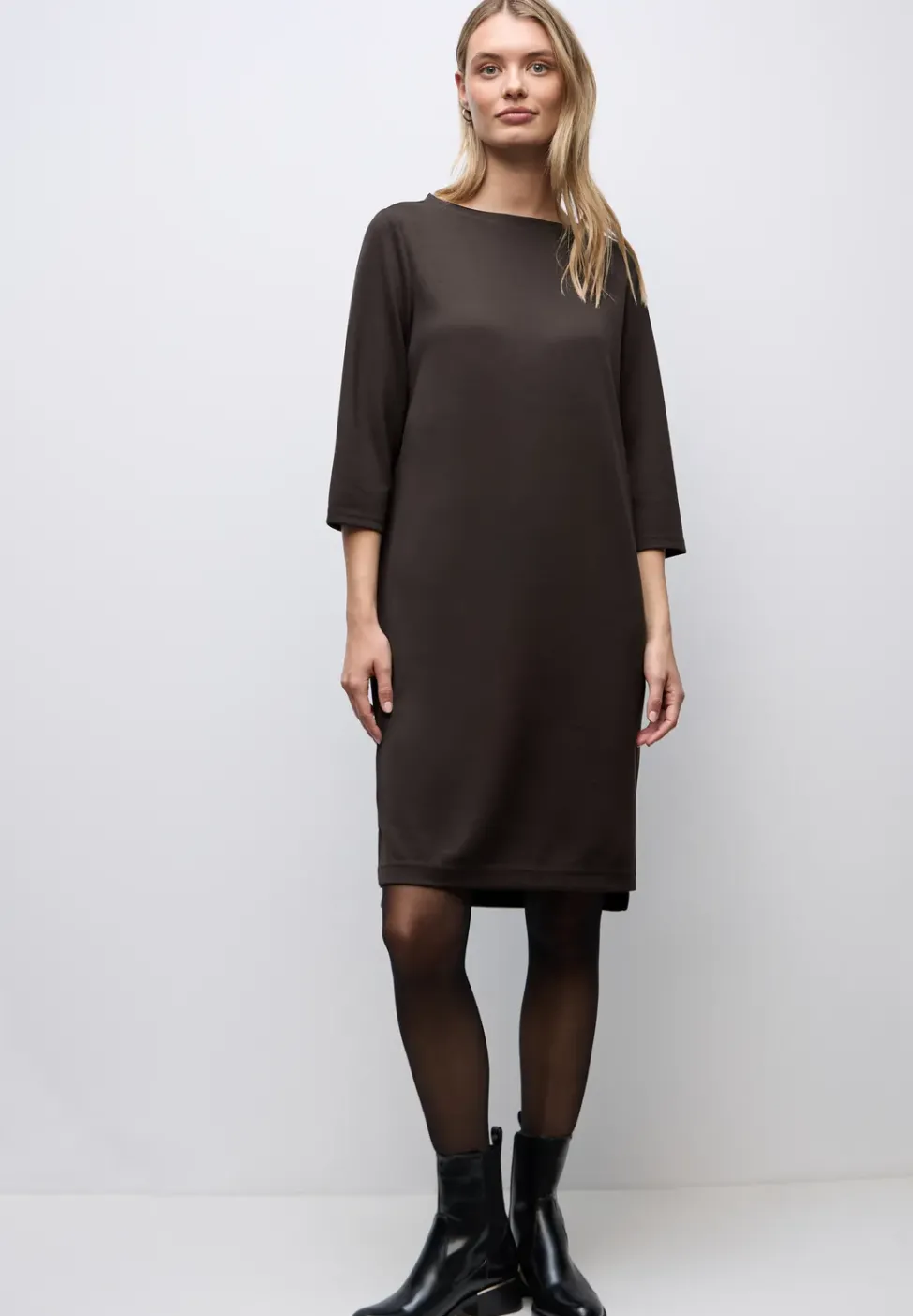 Sweat-Kleid mit Schlitzen