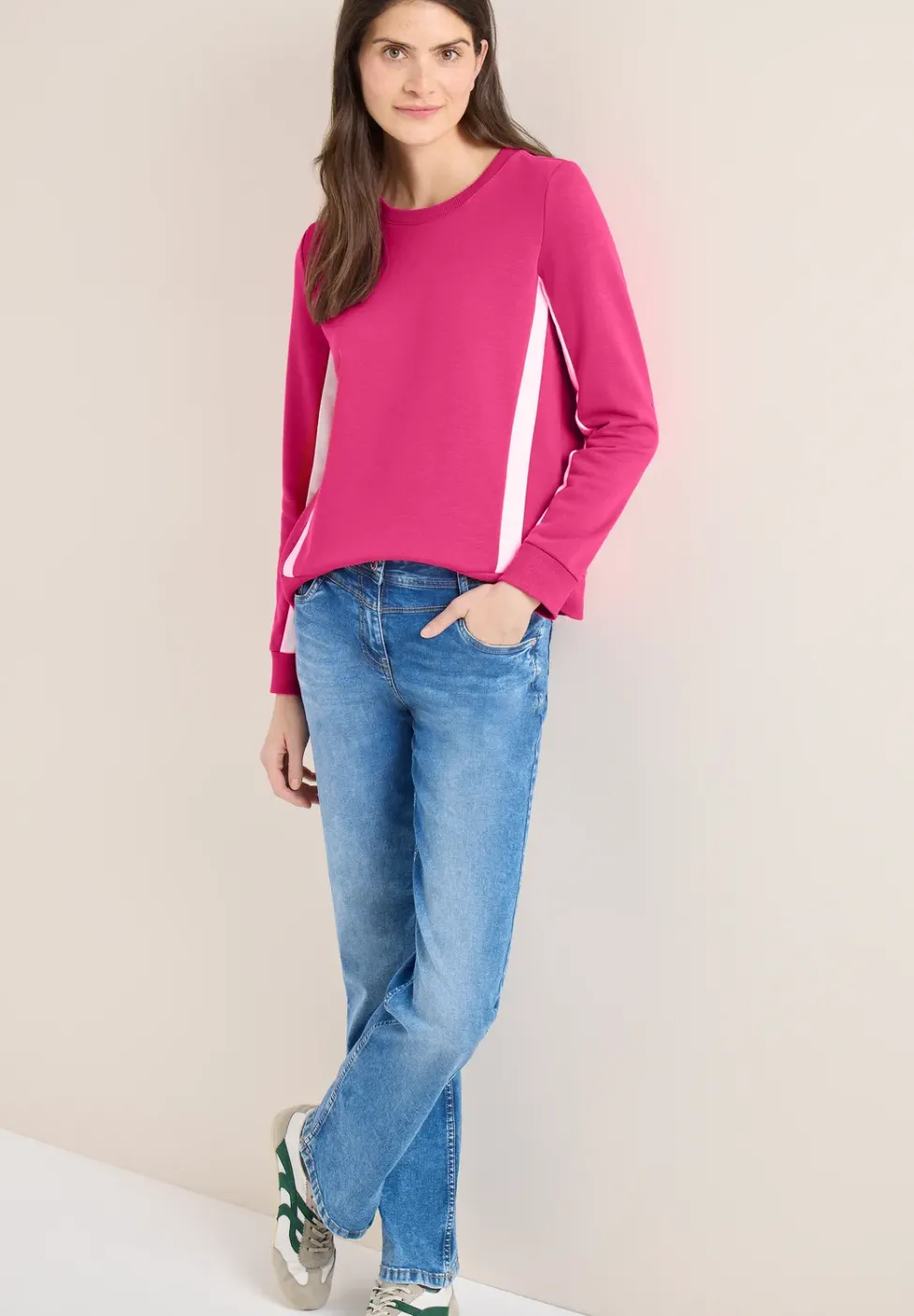 Sweatshirt mit Colorblock Details