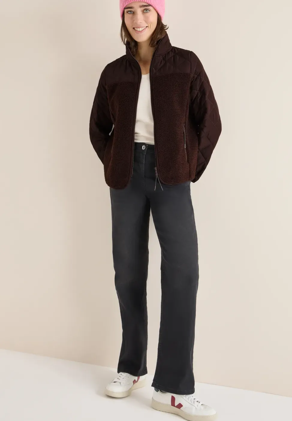 Teddy-Jacke mit Steppdetails