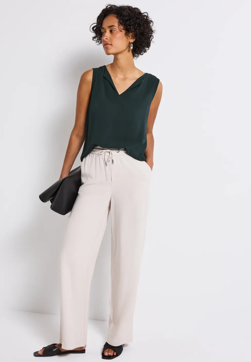Top mit Split Neck