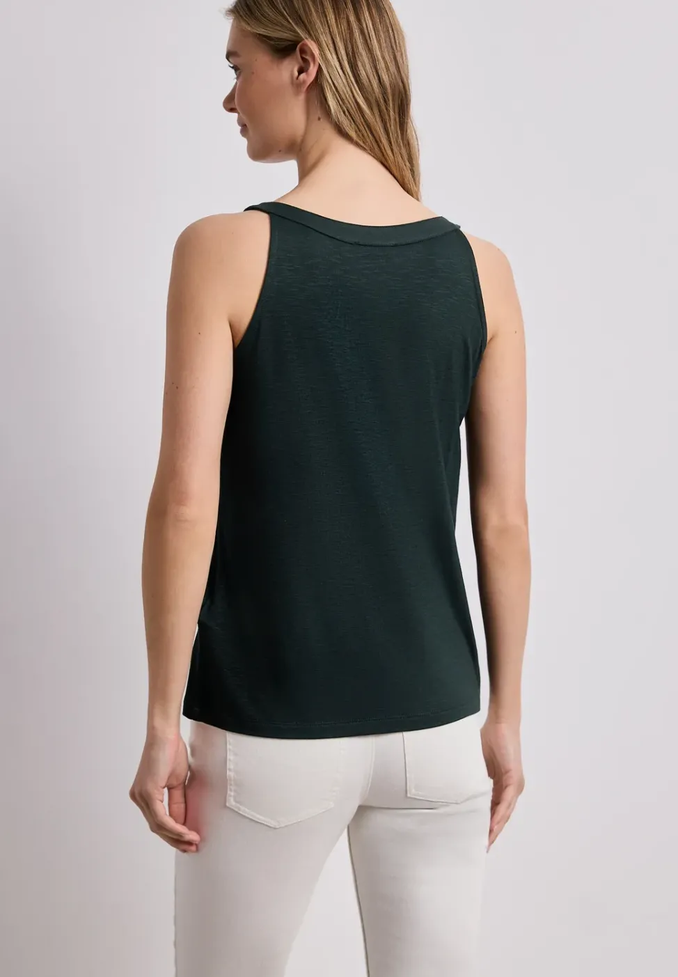 Top mit V-Neck und Deko-Detail