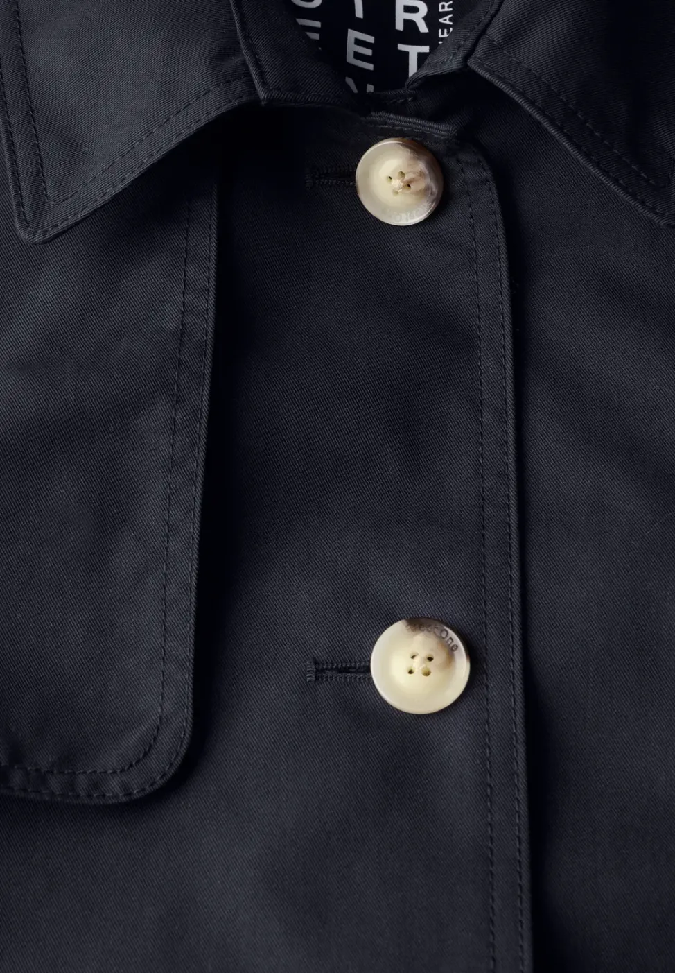 Trenchcoat