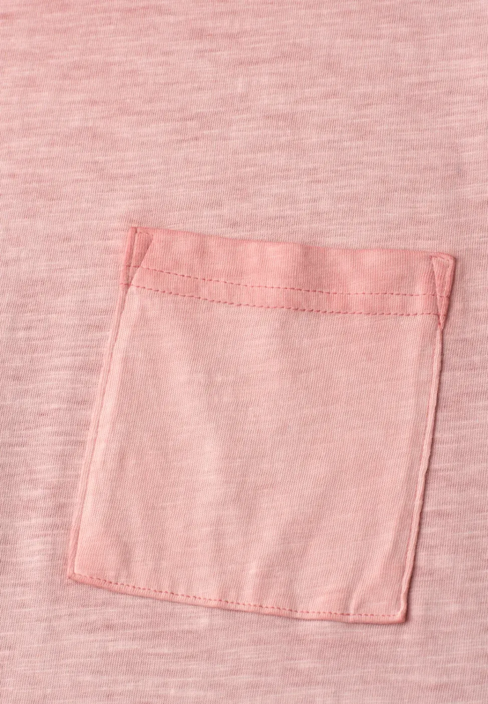 T-Shirt mit Rundhals im Garment Dye Look