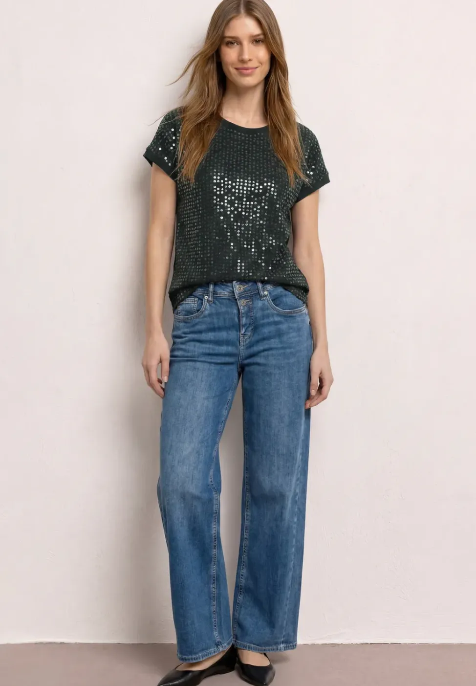 T-Shirt mit Rundhals und Pailletten