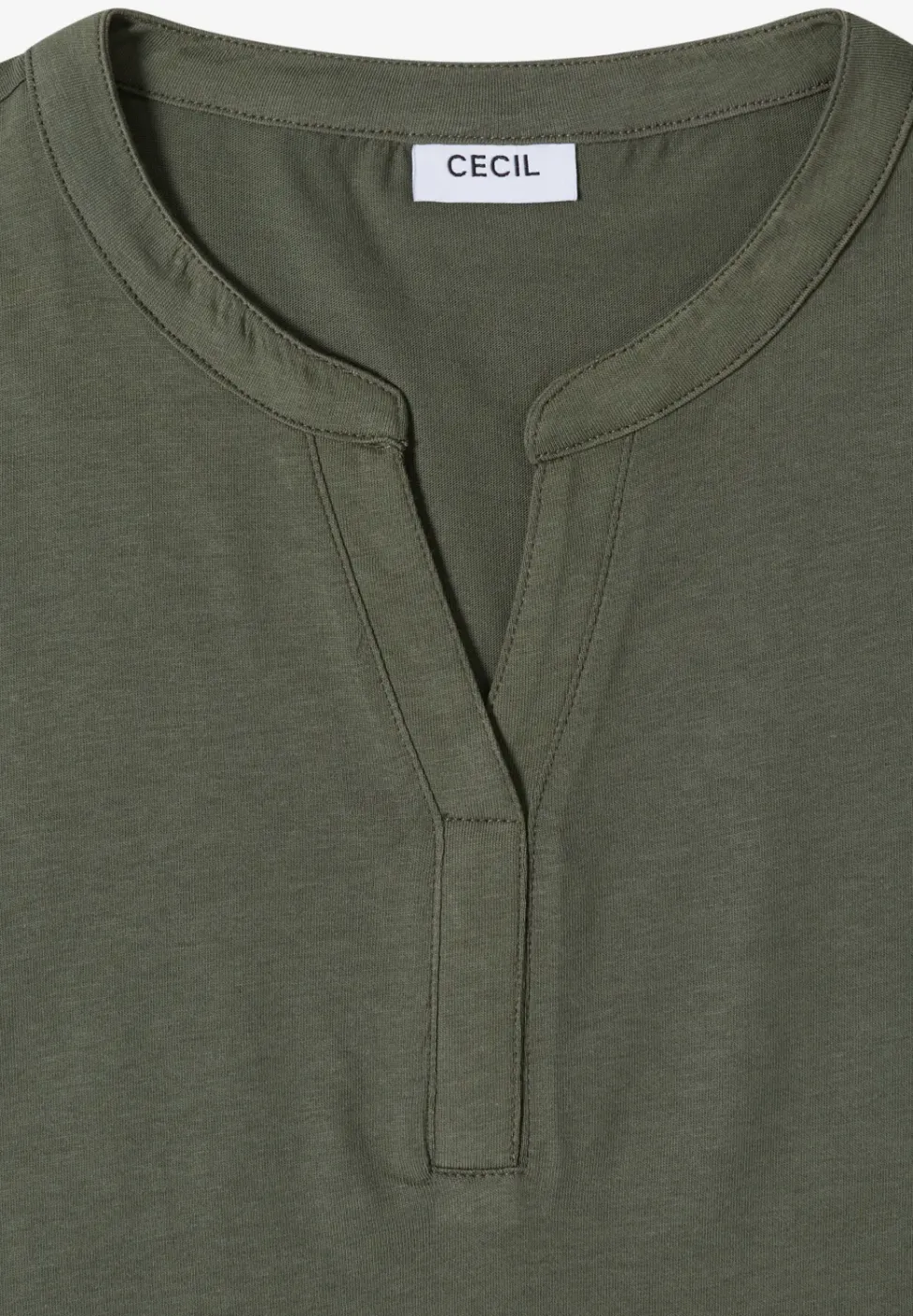 T-Shirt mit Split Neck und Crochet-Tape