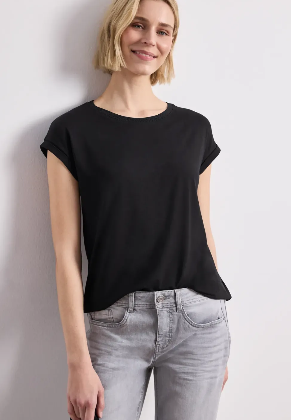 T-Shirt mit Boatneck und Deko-Tape
