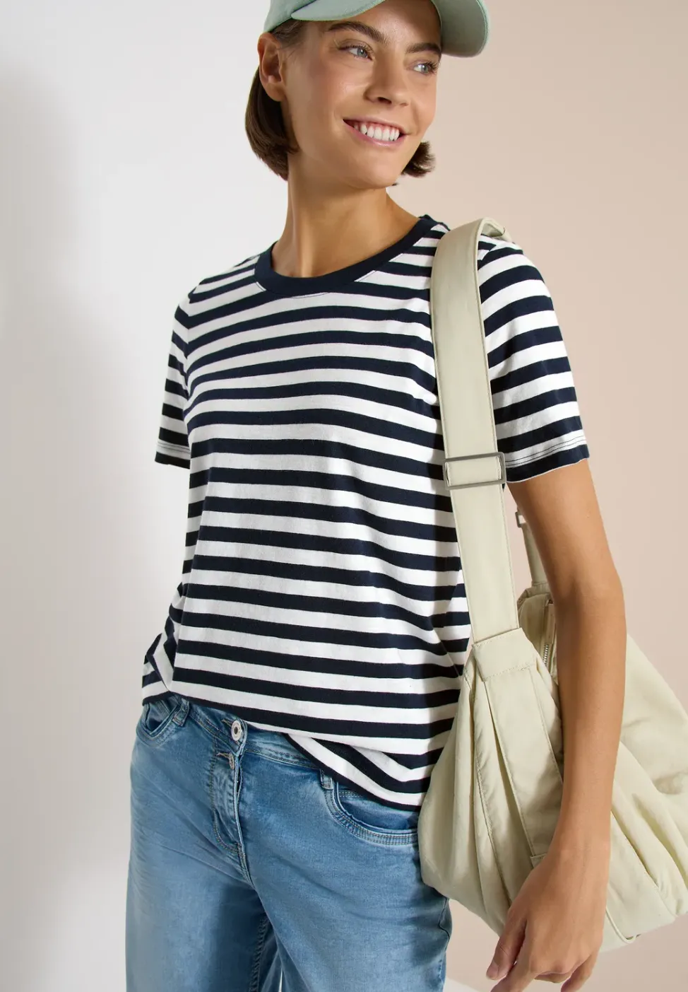 T-Shirt mit Rundhals und Streifen