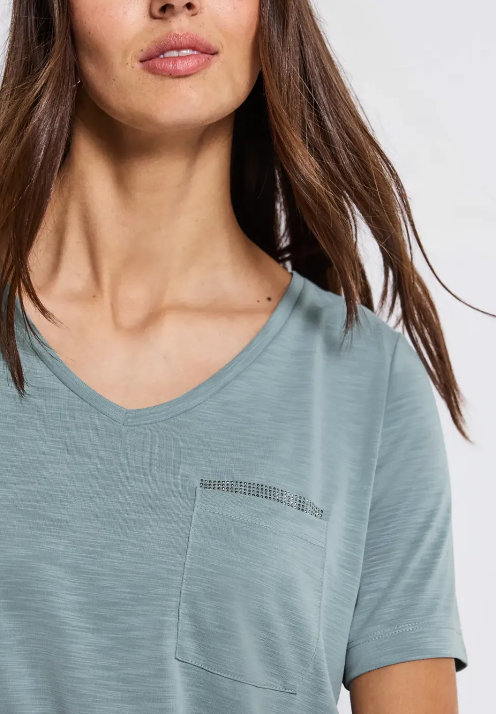 T-Shirt mit Schmuckdetail