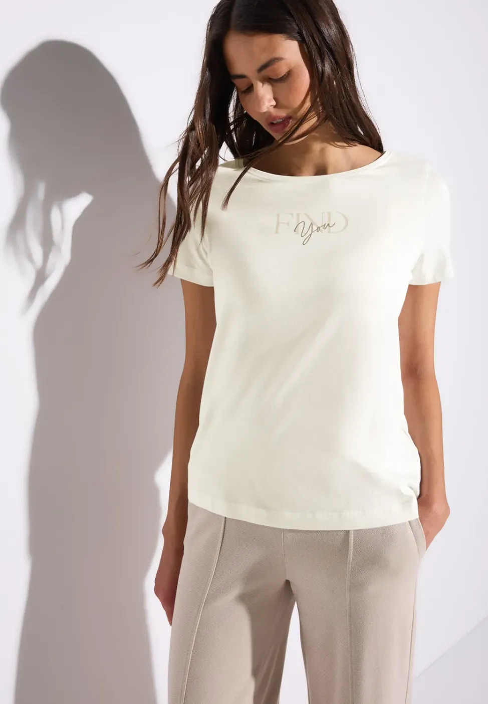 T-Shirt mit Wording Artwork