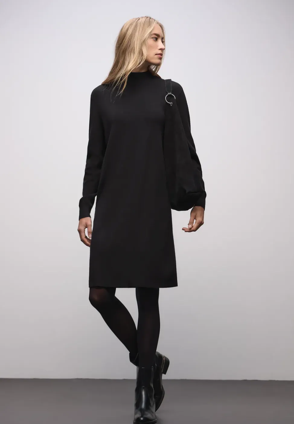 Turtleneck Strickkleid