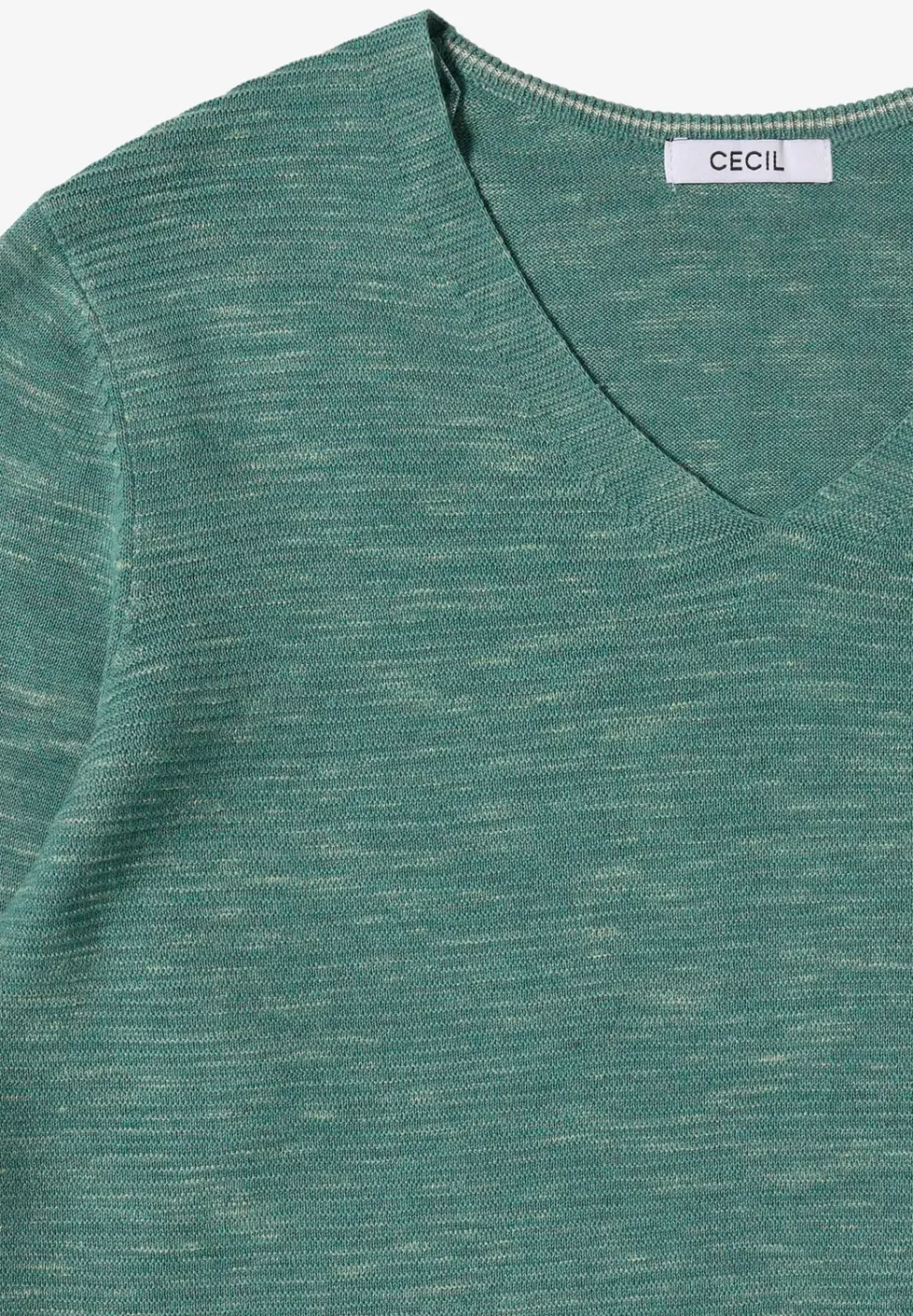 V-Neck Pullover