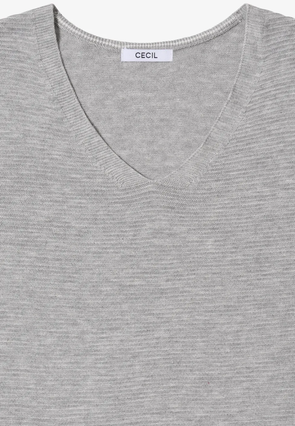 V-Neck Pullover
