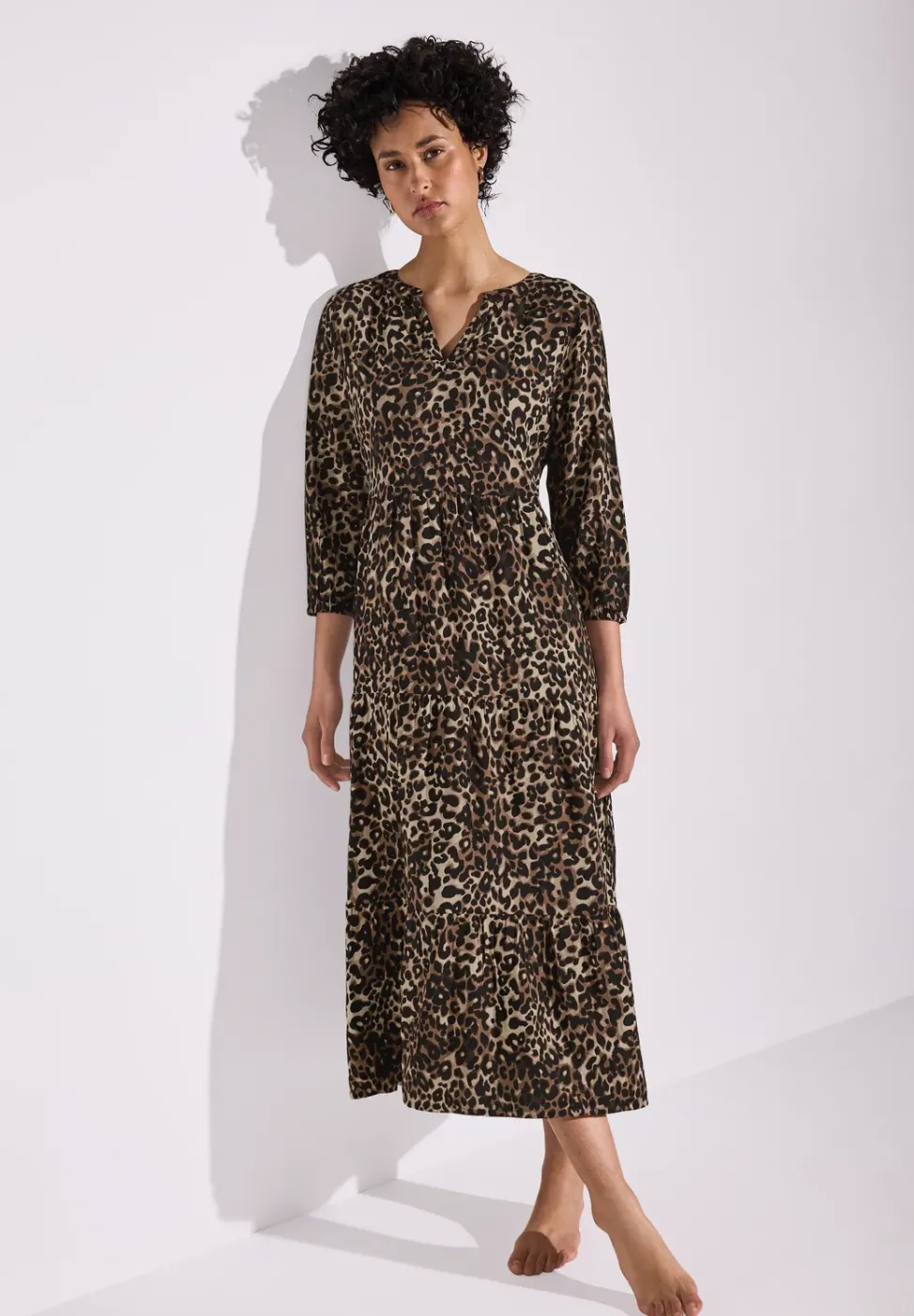 Volant-Kleid mit Leo-Muster