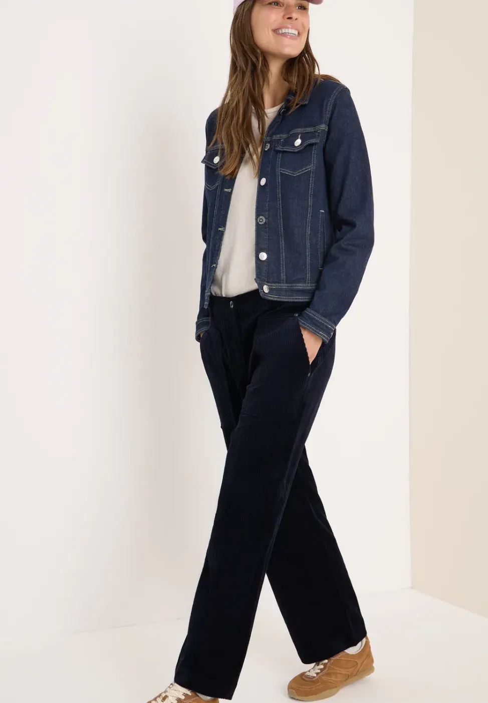 Wide Leg Cordhose