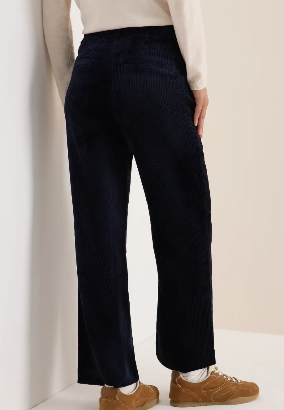 Wide Leg Cordhose