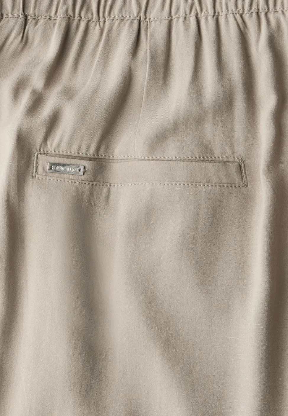 Wide Leg Hose