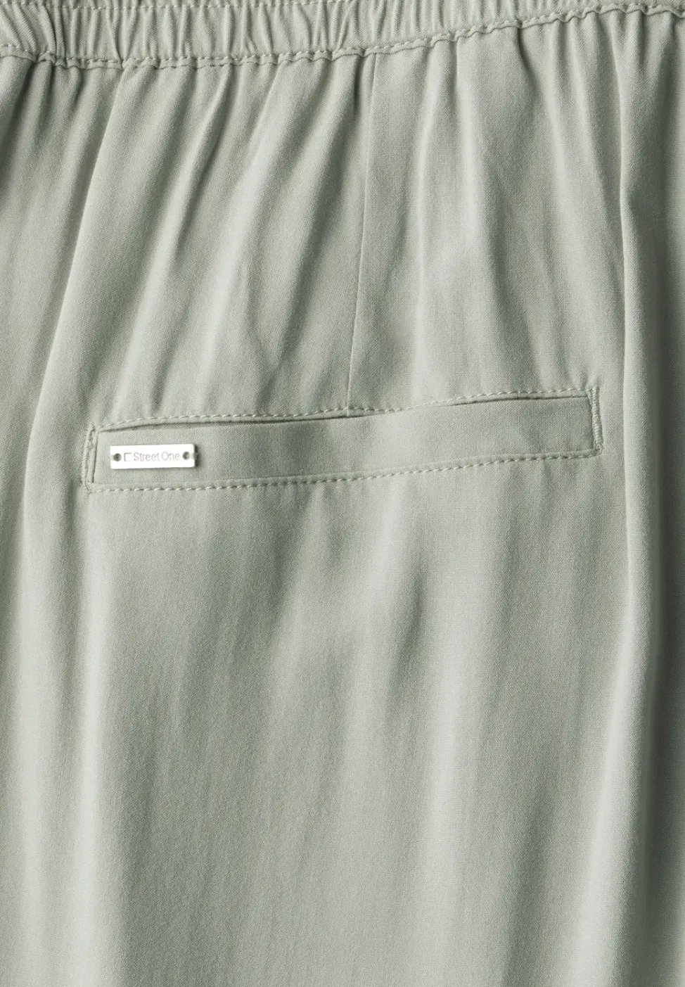 Wide Leg Hose