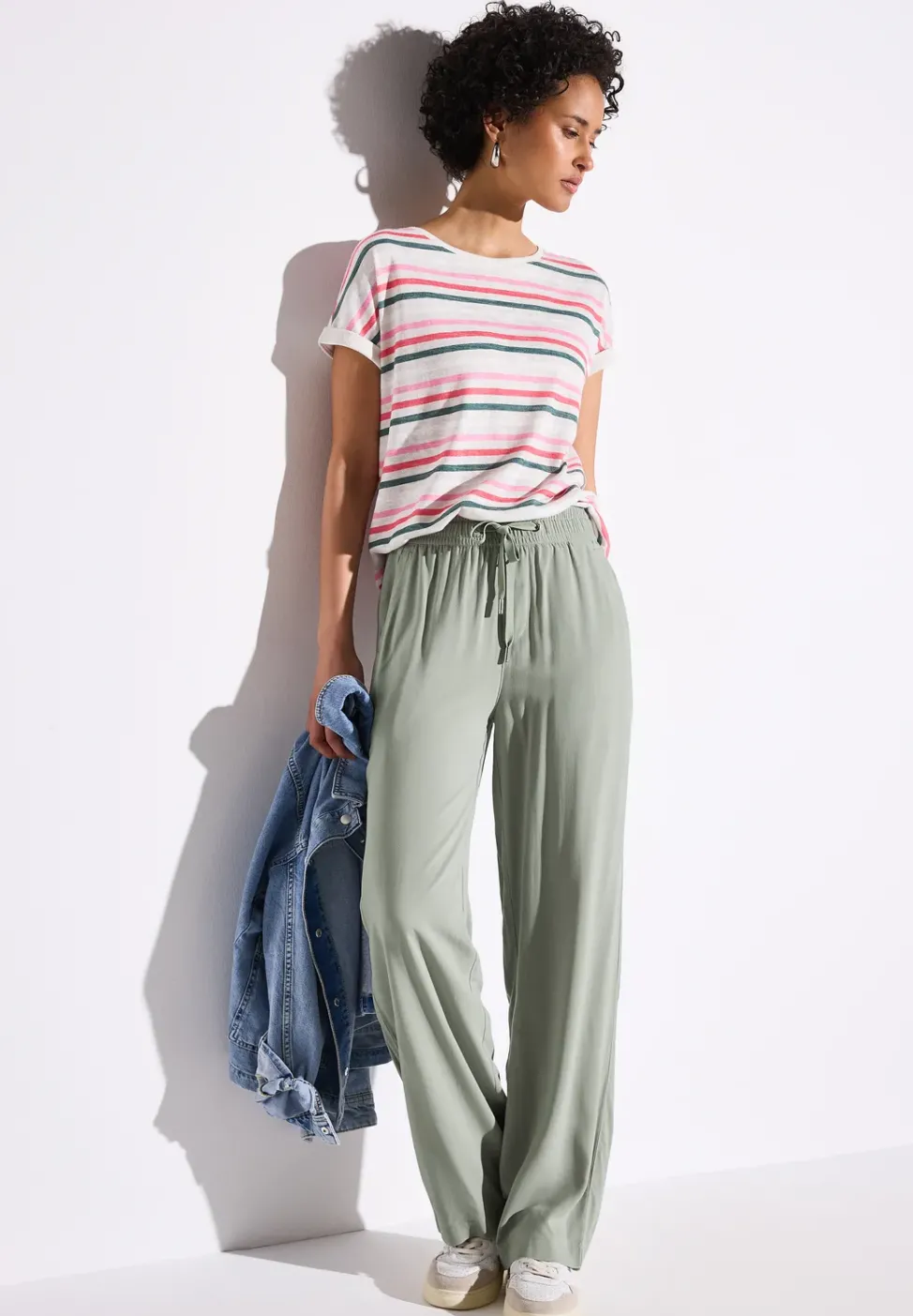 Wide Leg Hose