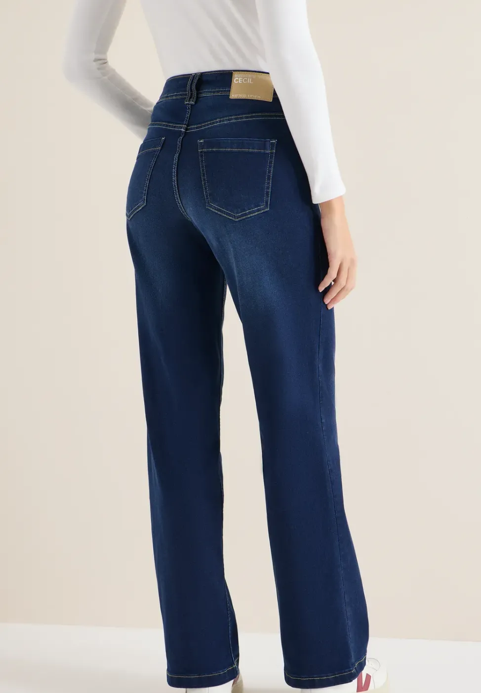 Wide Leg Jeans