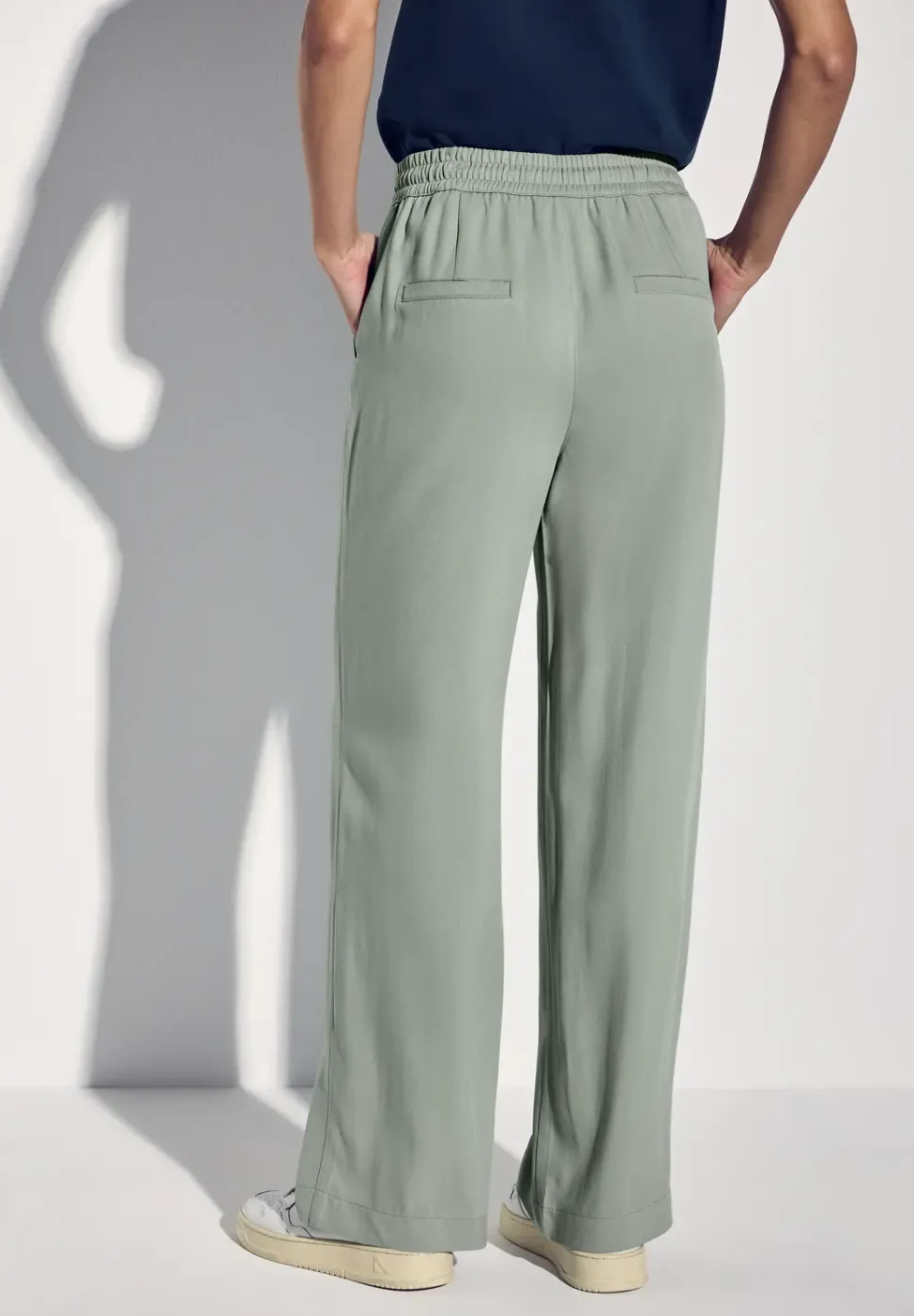 Wide Leg Twill Hose