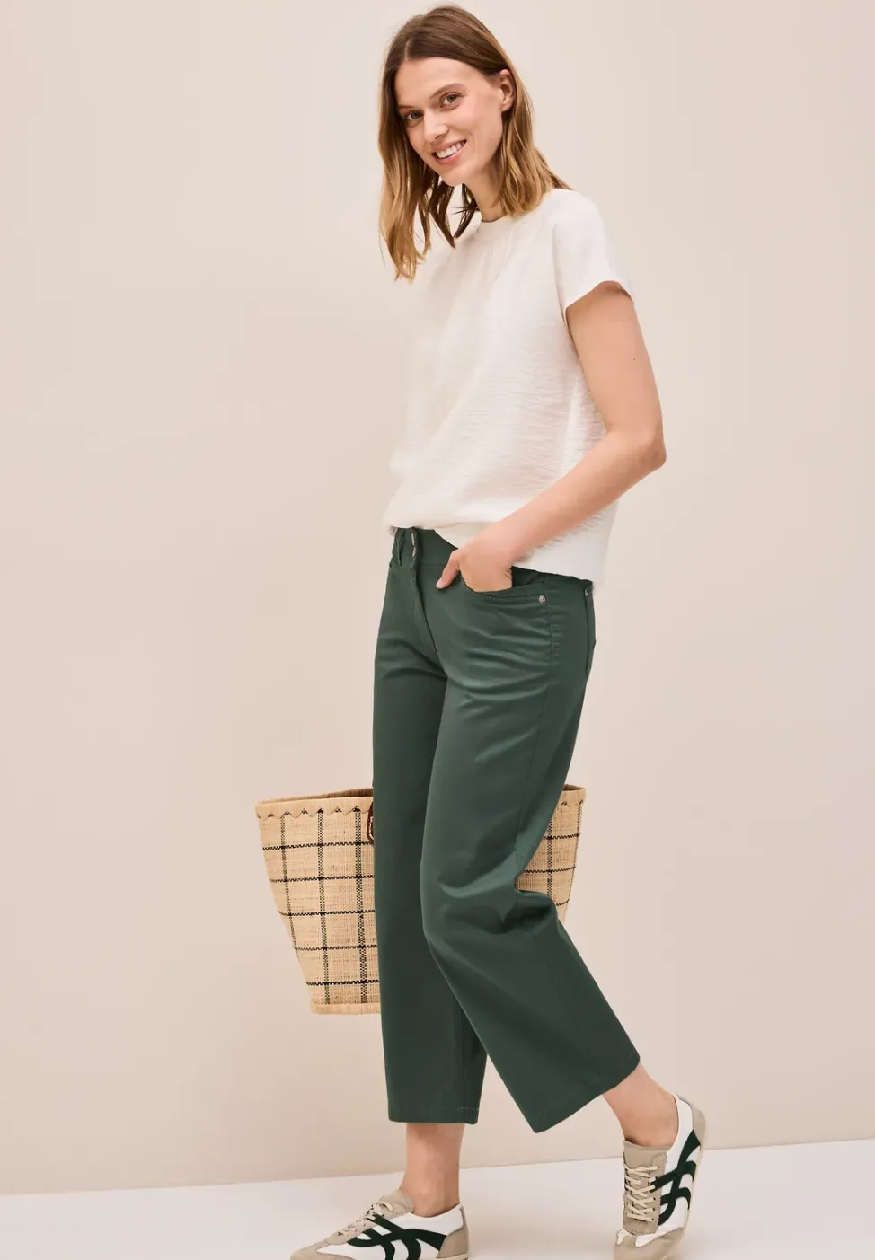 7/8 Wide Leg Hose