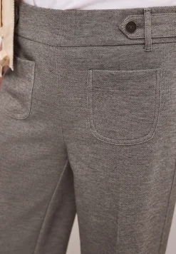 Wide Leg Hose mit Knopfdetails