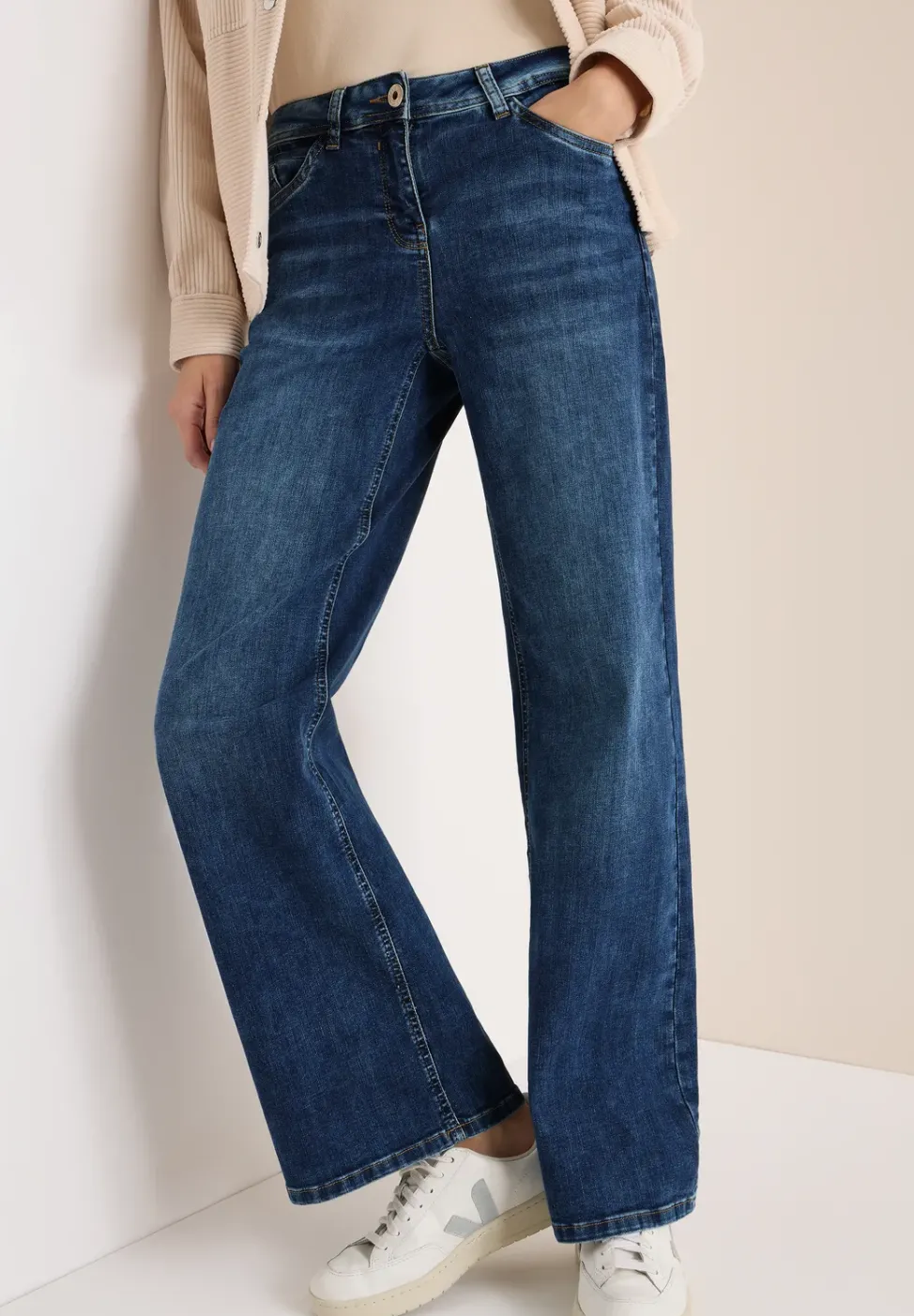 Wide Leg Jeans