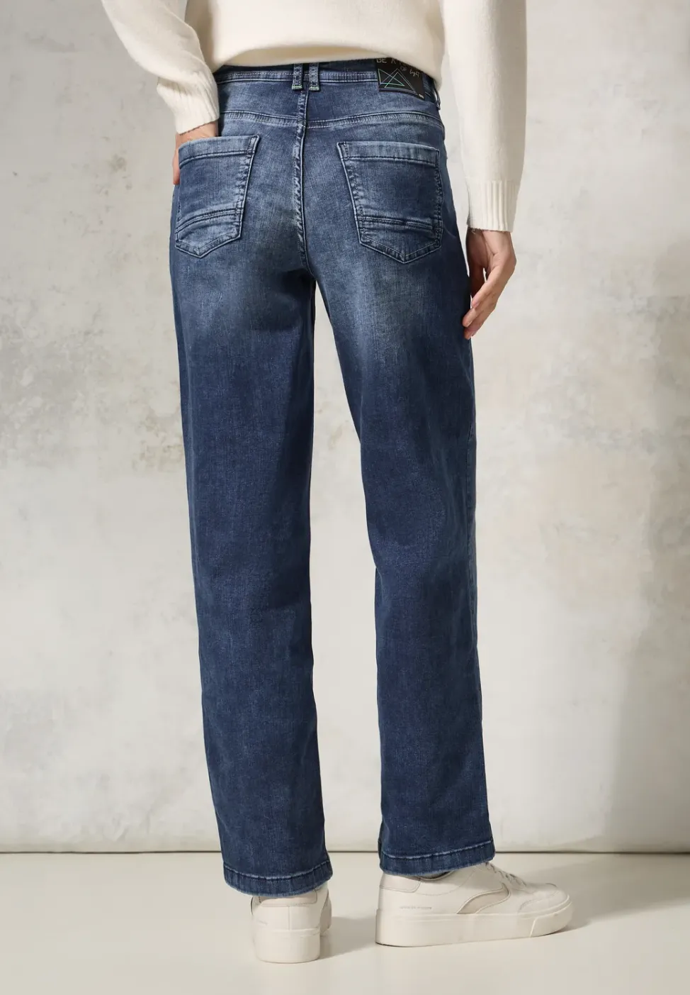 Wide Leg Jeans