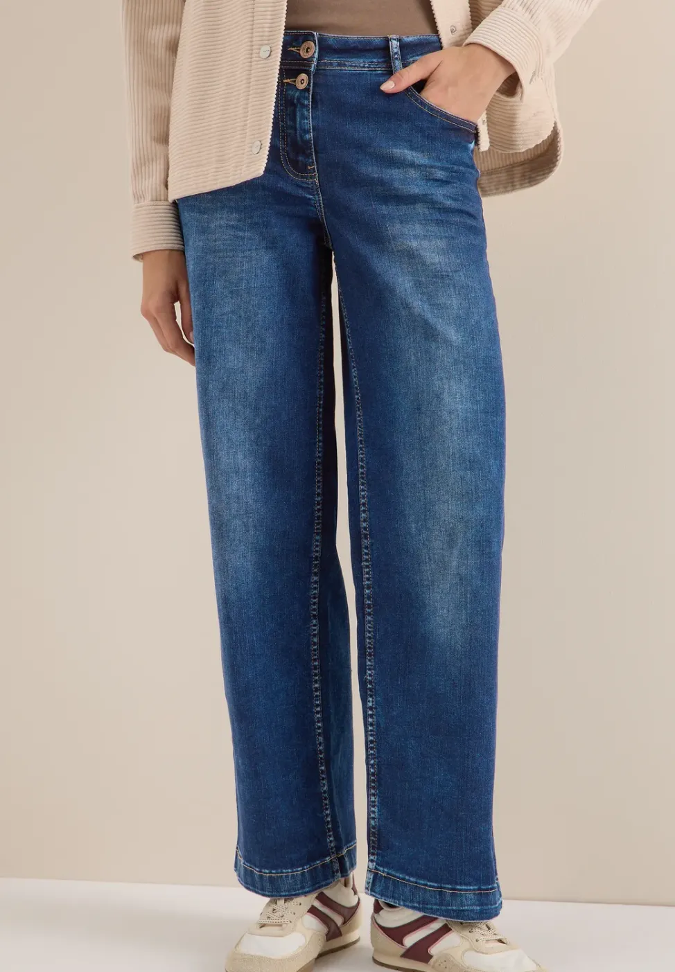 Wide Leg Jeans