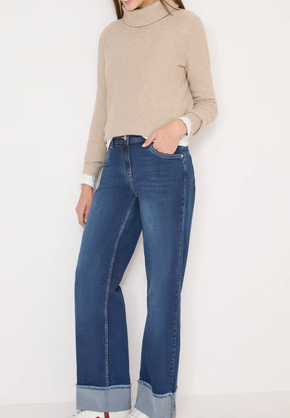 Wide Leg Washed-Look Jeans