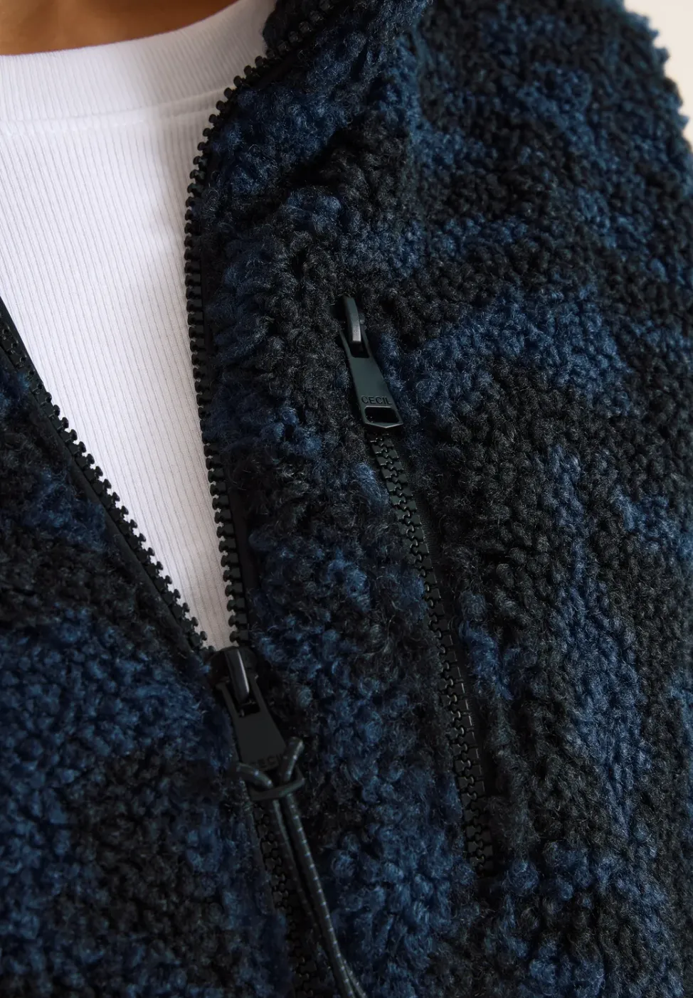 Zebra Jacquard Fleecejacke